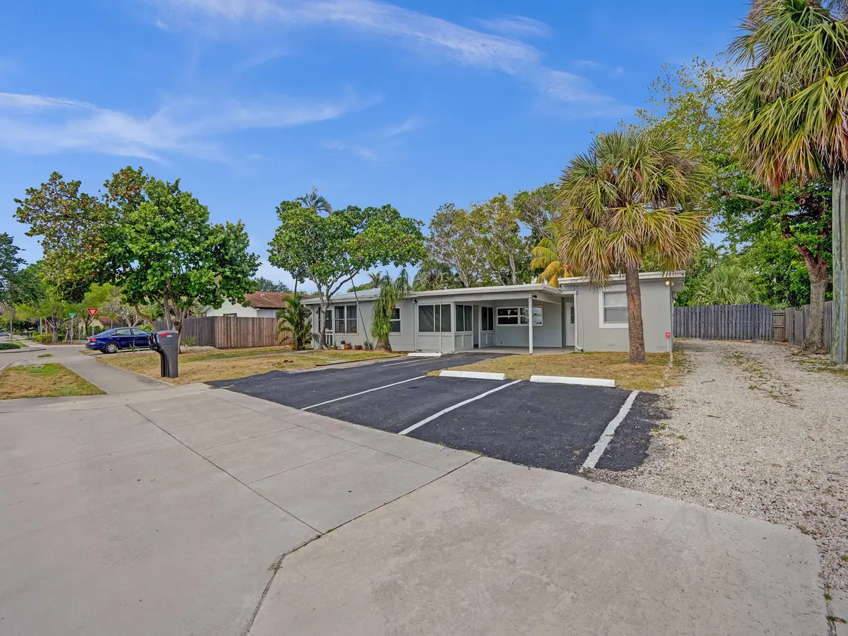DELRAY FRONT OF HOUSE PIC at 1206 NE 3RD Avenue, Delray Beach