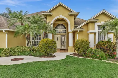 349 SE Cork Road, Port St. Lucie – Single Family Residence for sale