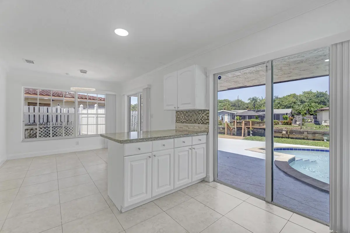 1820 NW 33RD Street, Oakland Park, FL – photo 5