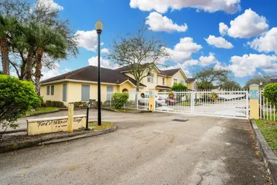 1235 NW 27TH Avenue, Pompano Beach – Villa for rent