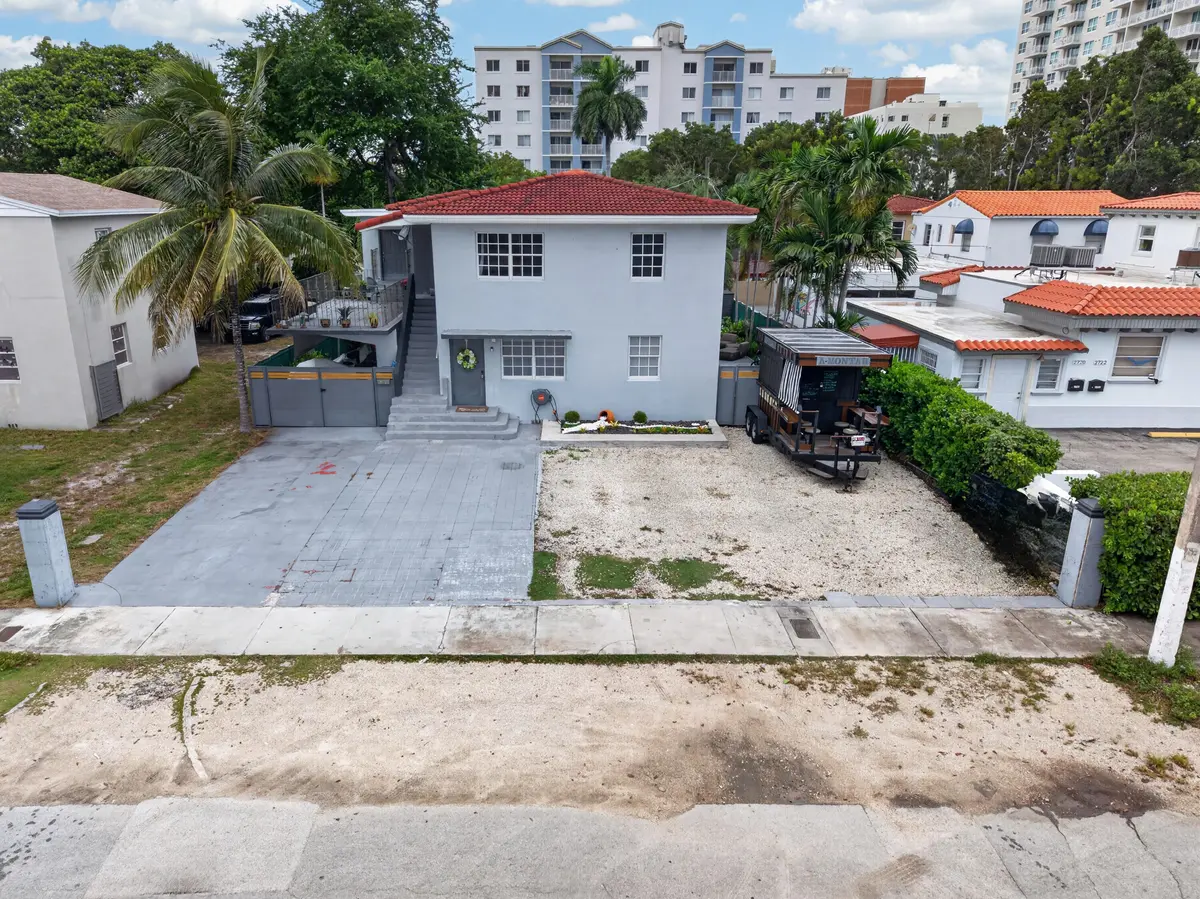 dipietro-5 at 3711 SW 27th Terrace, Miami