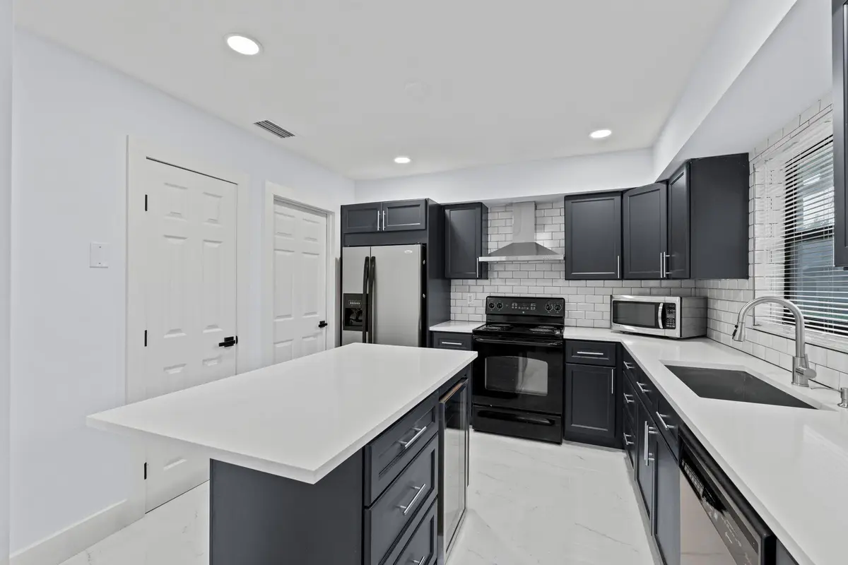 17-web-or-mls-A7409373 at 9880 Chestnut Tree Terrace B, Boynton Beach