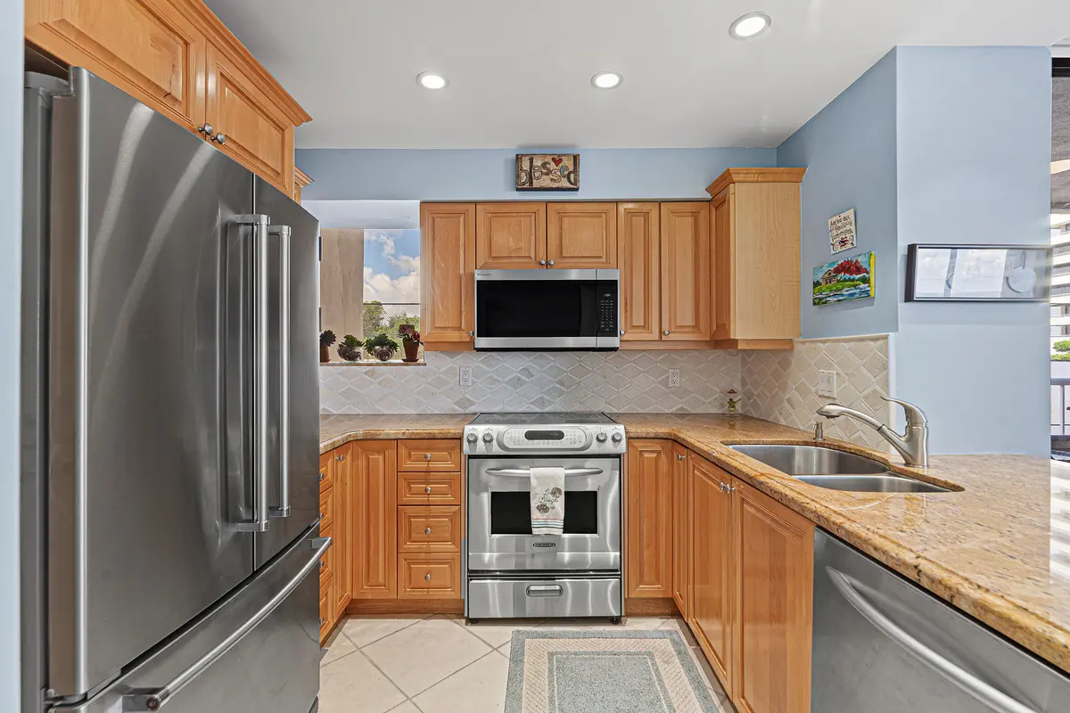 Kitchen at 5250 N OCEAN Drive 3N, Singer Island