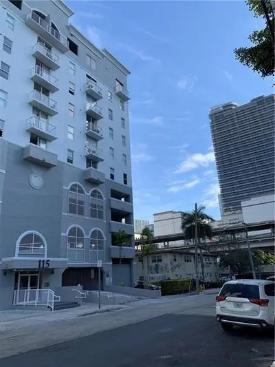 115 SW 11TH Street 508, Miami – Condominium for rent