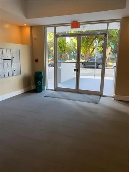 Photo 3 at 115 SW 11TH Street 508, Miami