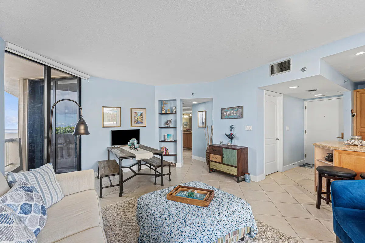Living Room at 5250 N OCEAN Drive 3N, Singer Island