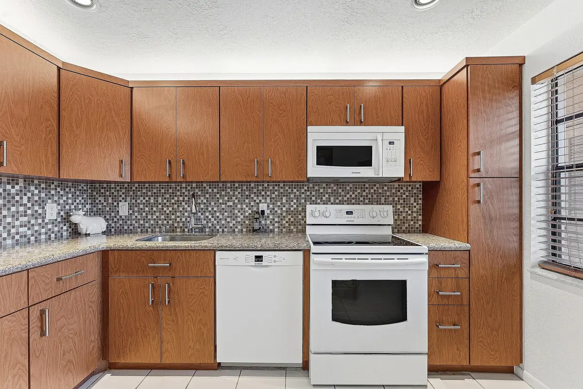 007-9283VistaDelLago-G-BocaRaton-FL-3342 at 9283 VISTA DEL LAGO G, Boca Raton