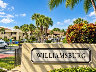 6303 SE WILLIAMSBURG Drive 201, Hobe Sound – Condominium for sale