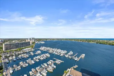 100 LAKESHORE Drive 2156, North Palm Beach – Condominium for sale