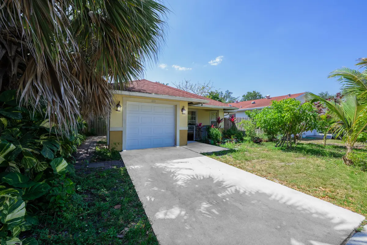 DSC_4319-Edit at 631 S A Street 631, Lake Worth Beach