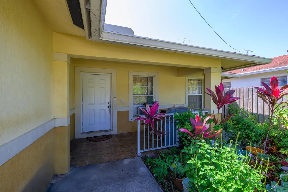 DSC_4323-Edit at 631 S A Street 631, Lake Worth Beach