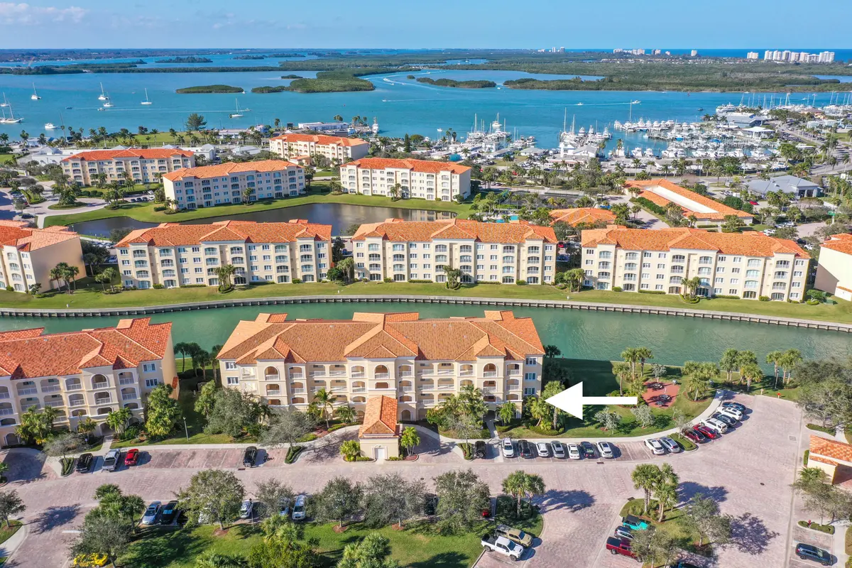 Bldg 19, Unit 106 at 19 Harbour Isle Drive 106, Fort Pierce