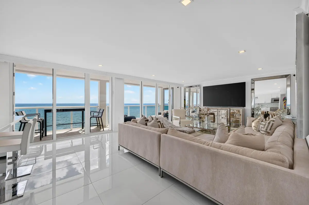 3-web-or-mls-DSC_6857 at 2800 S Ocean Boulevard 8-H, Boca Raton