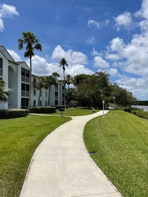 2502 SE ANCHORAGE Cove D-2, Port St. Lucie, FL – photo 6