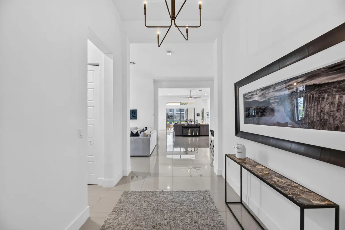 76-web-or-mls-Foyer at 10490 S Lago Vista Circle, Parkland