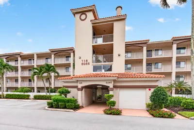 6065 Pointe Regal Circle 403, Delray Beach – Condominium for sale