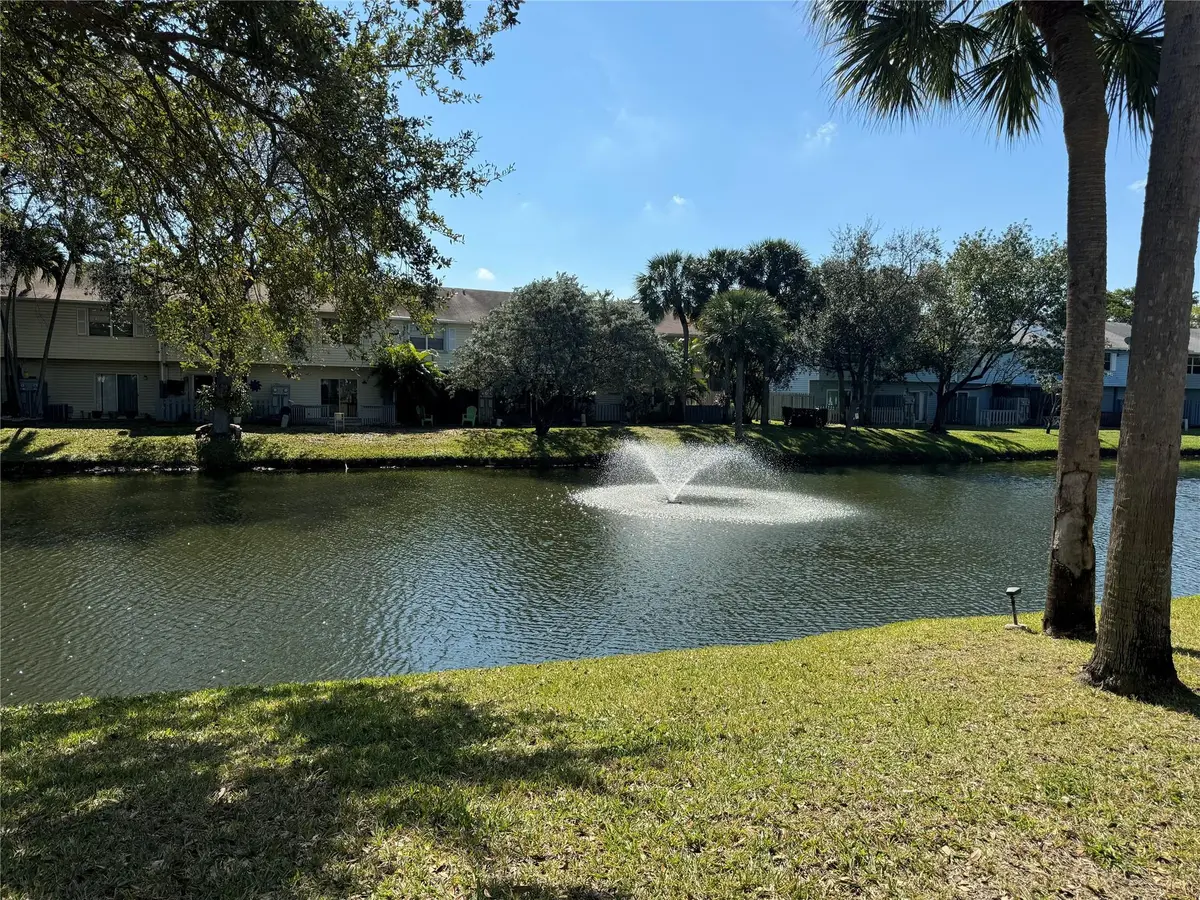 Photo 8 at 219 SW 3RD Street, Pompano Beach