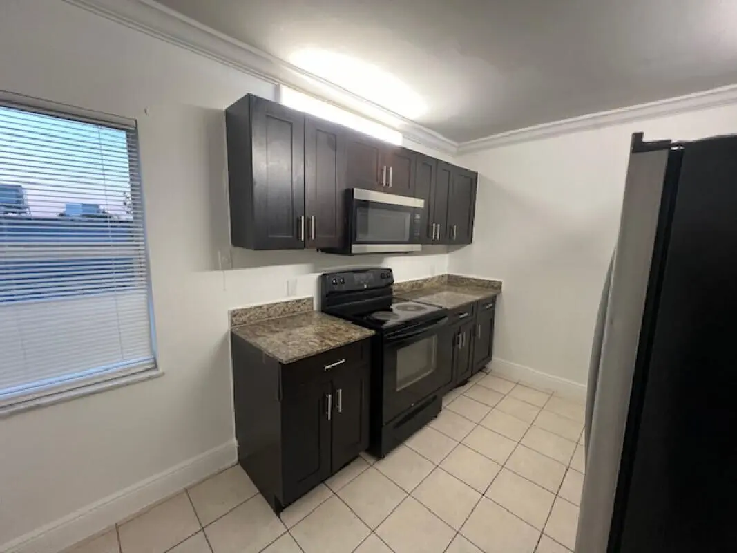 IMG_2756jpg at 806 9th Street 43, West Palm Beach