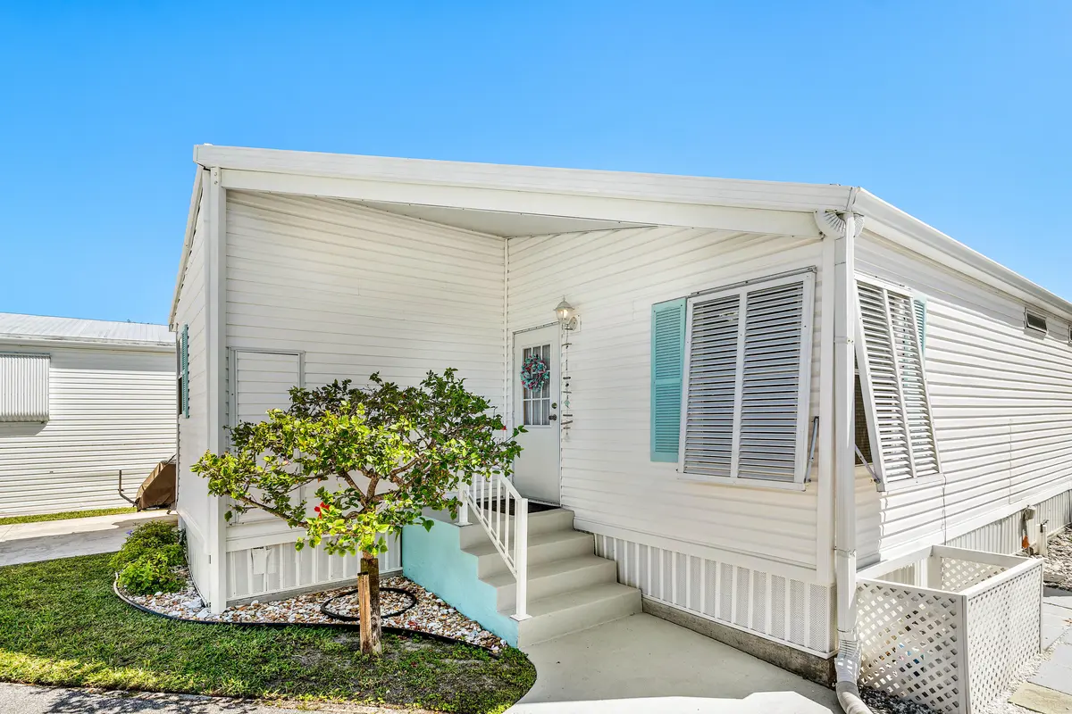 003-204MallardDrive-BrinyBreezes-FL-3343 at 204 Mallard Drive U, Briny Breezes