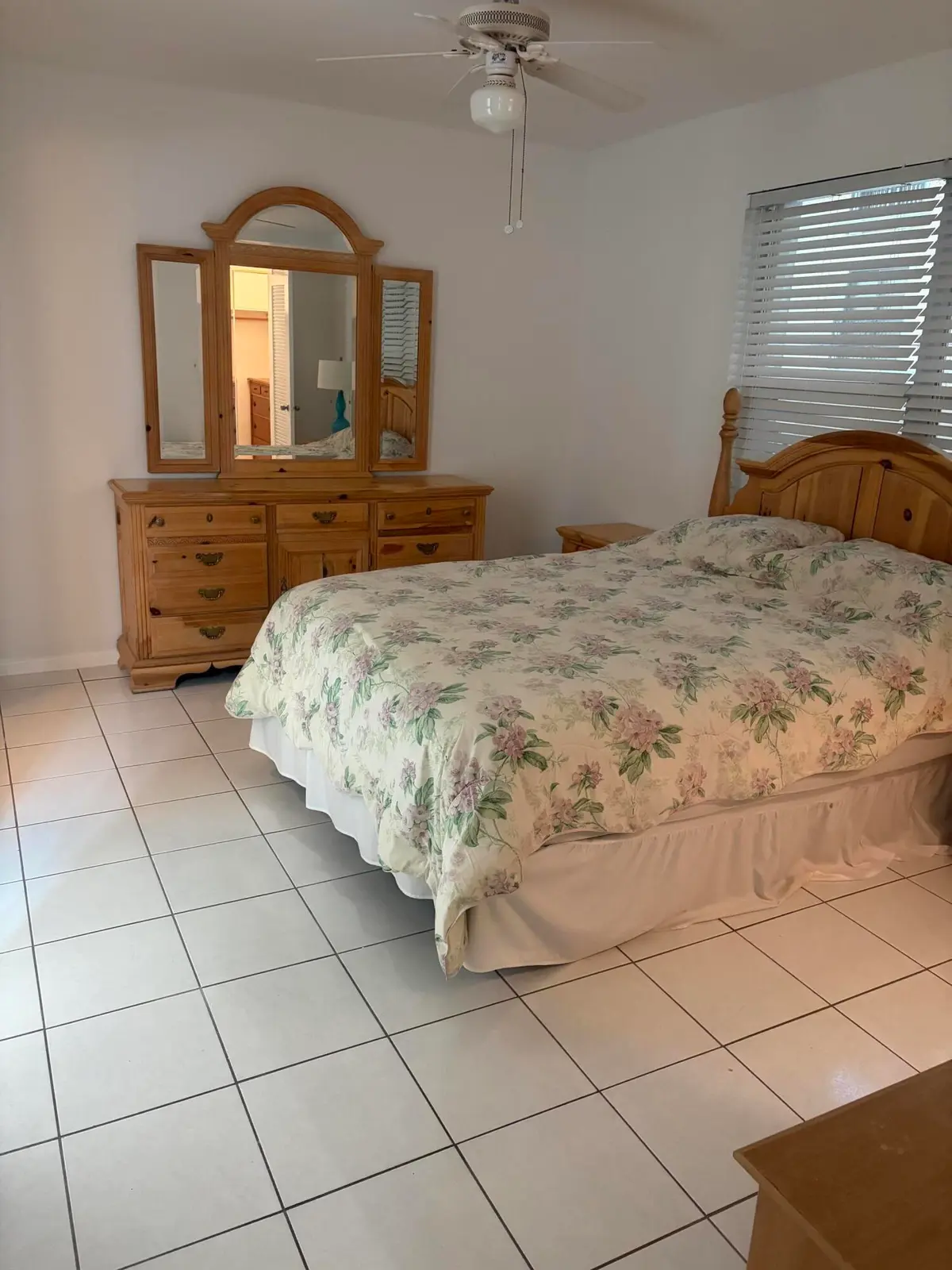 IMG_8875 at 2400 NE 33rd Avenue 202, Fort Lauderdale