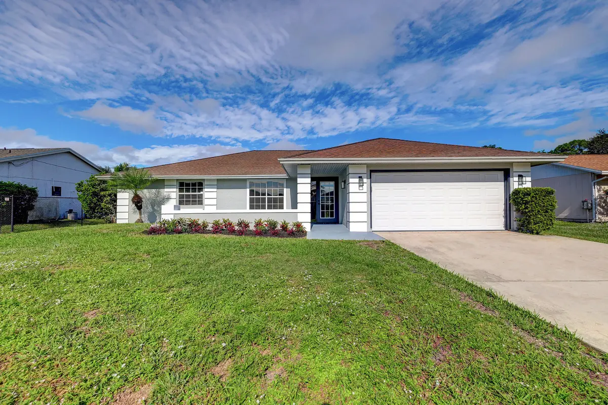 01_632a8955_6_7_8_9 at 325 SE Wallace Terrace, Port St. Lucie