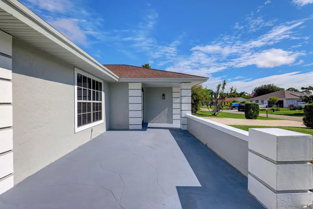 03_632a8965_6_7_8_9 at 325 SE Wallace Terrace, Port St. Lucie