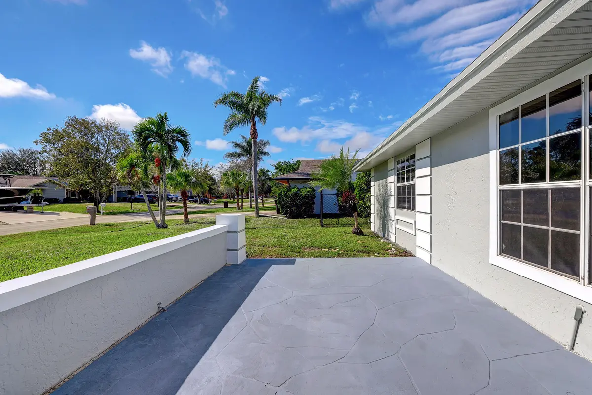 04_632a8970_1_2_3_4 at 325 SE Wallace Terrace, Port St. Lucie