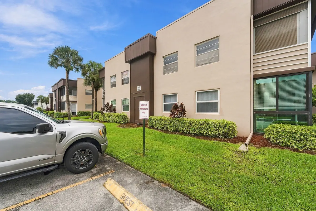 03_out buildings at 653 NORMANDY Lane Unit N, Delray Beach