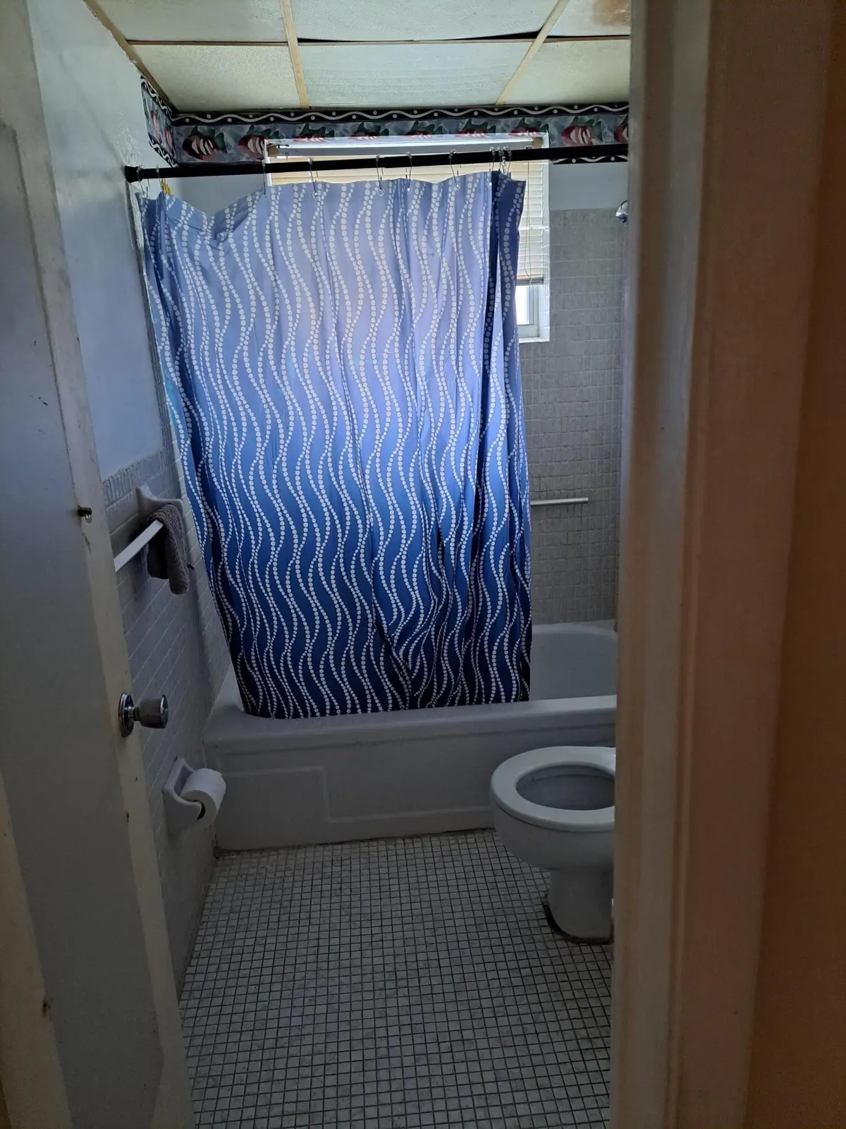 BATHROOM at 1280 NW 43RD Terrace 108, Lauderhill
