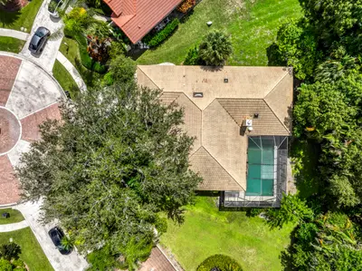 9260 Cypress Hollow Drive, Palm Beach Gardens – Single Family Residence for sale