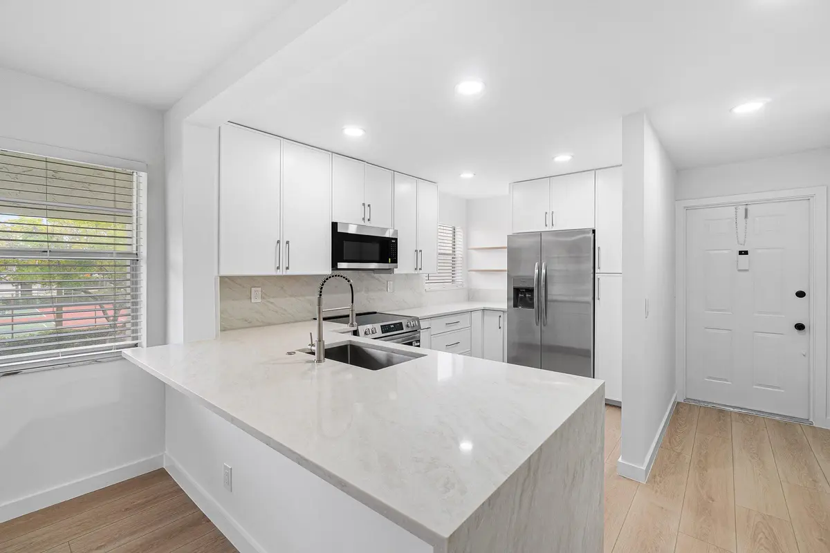010-2925Southwest22ndAvenue-2080-DelrayB at 2925 SW 22ND Avenue 2080, Delray Beach