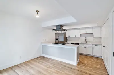 401 Southwind Drive 7, North Palm Beach – Apartment for rent