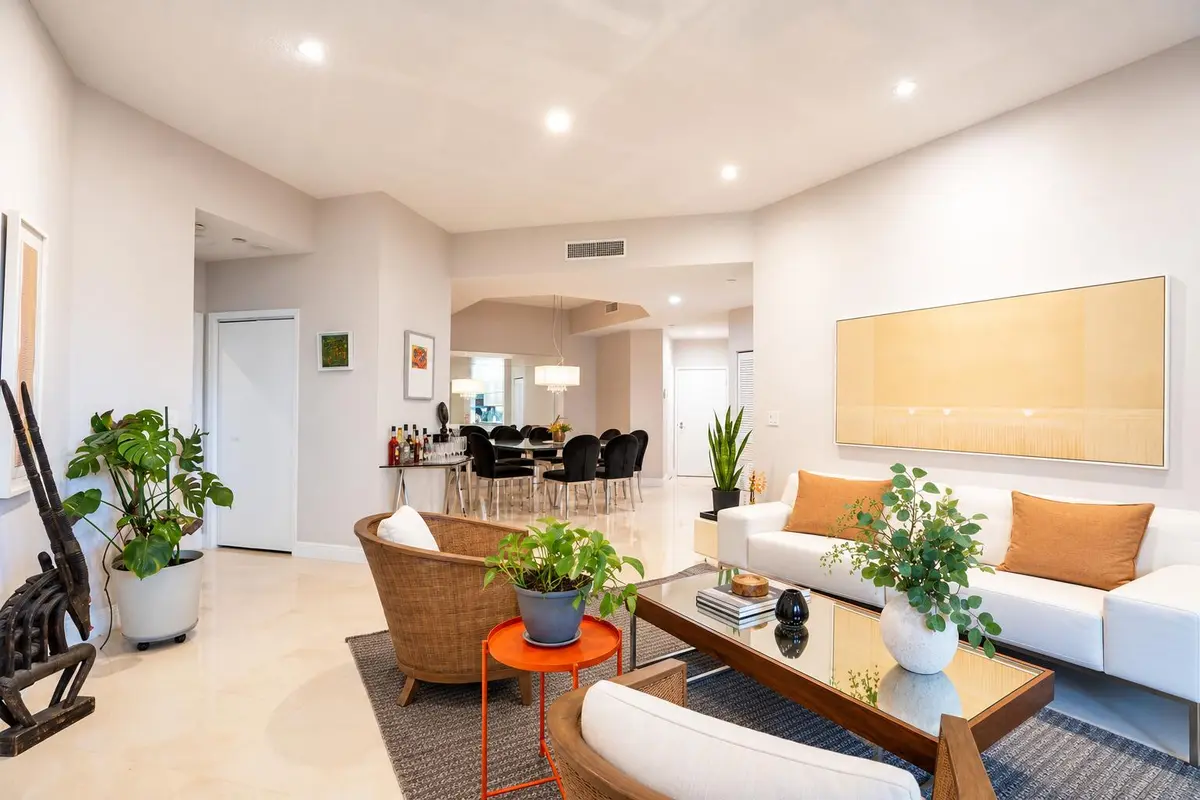 41F4EB18-C1DF-4EE1-8E31-CD977C1FAD1C at 3600 YACHT CLUB Drive 102, Aventura