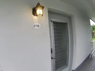 718 Burgundy O, Delray Beach – Condominium for rent