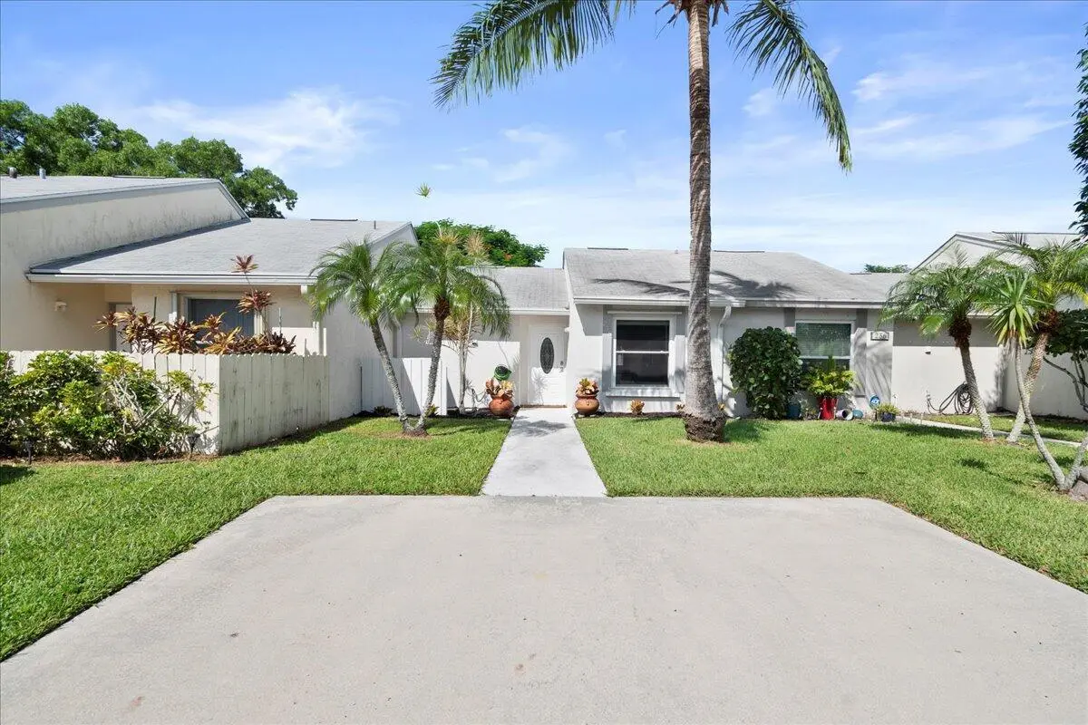 01-JLC_1118 at 258 PALMETTO Court, Jupiter