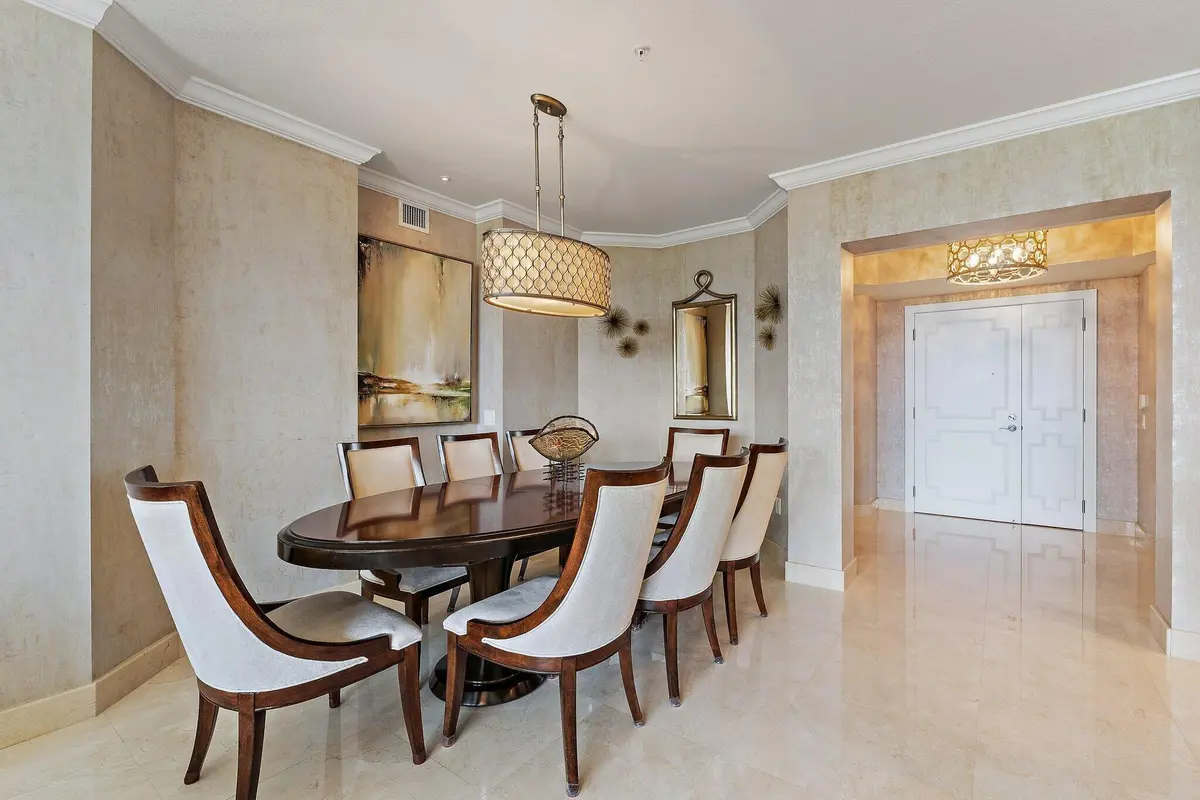 Dining Area at 3620 Gardens Parkway 1602b, Palm Beach Gardens