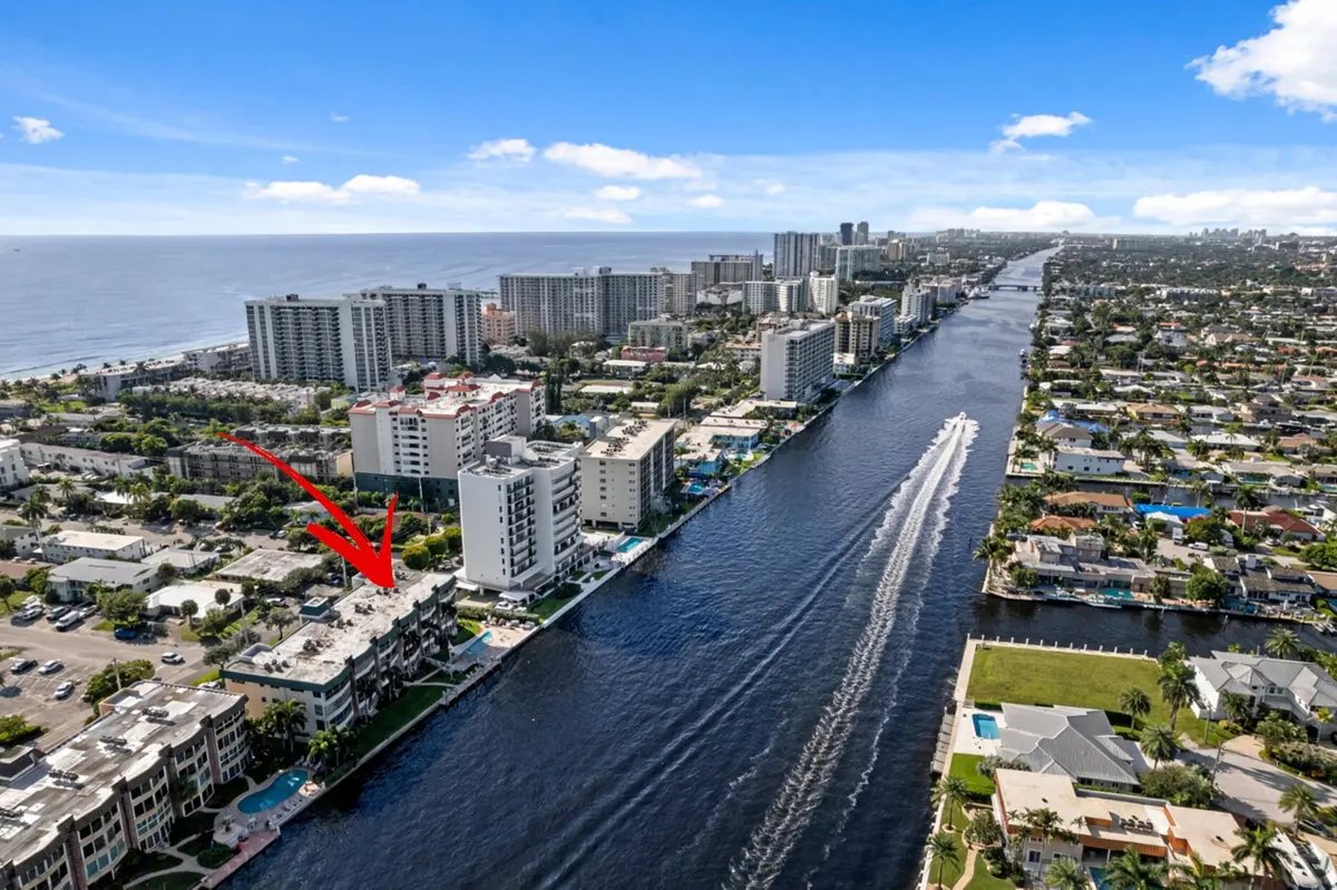 Aerial Neighborhood View at 711 N RIVERSIDE Drive 401, Pompano Beach