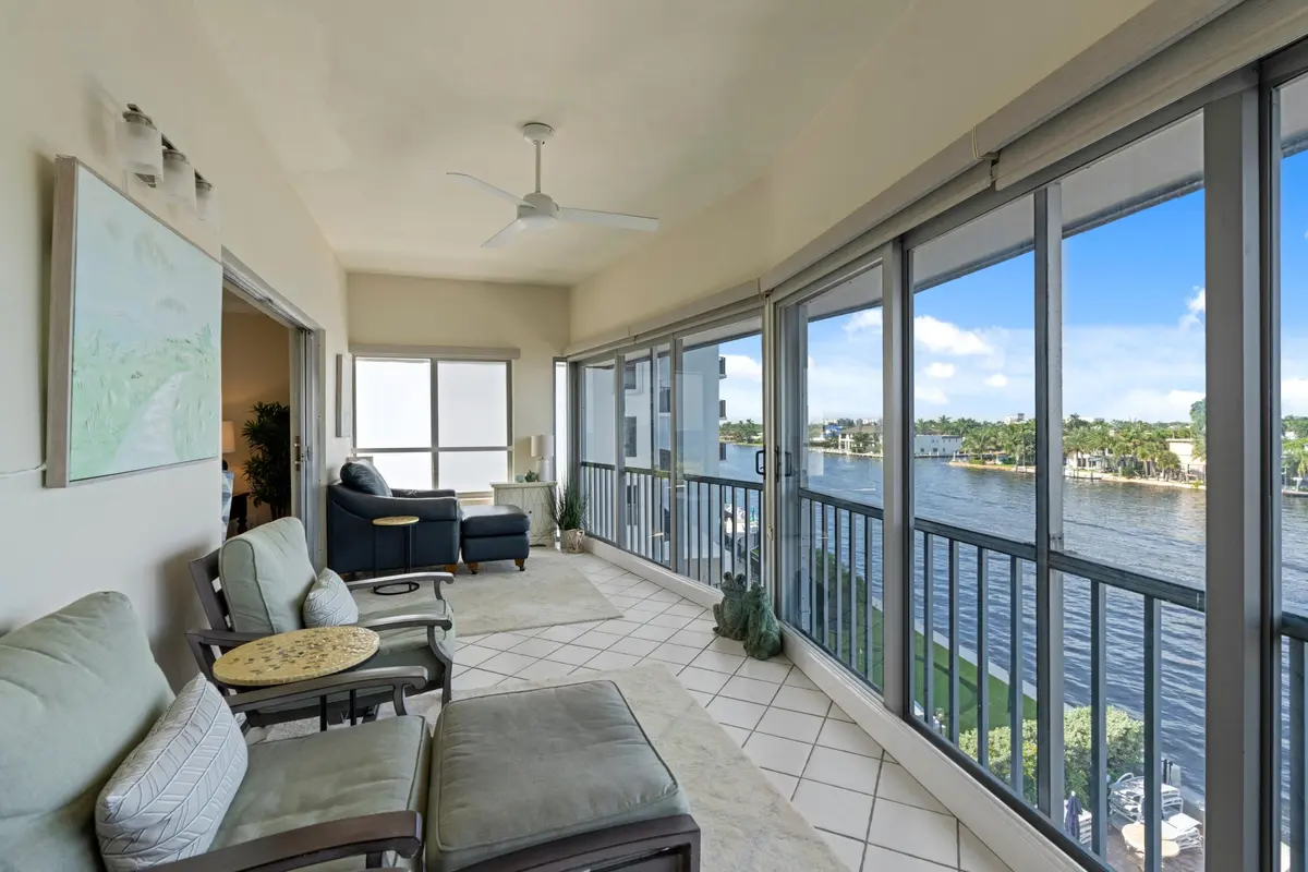 Sunroom at 711 N RIVERSIDE Drive 401, Pompano Beach