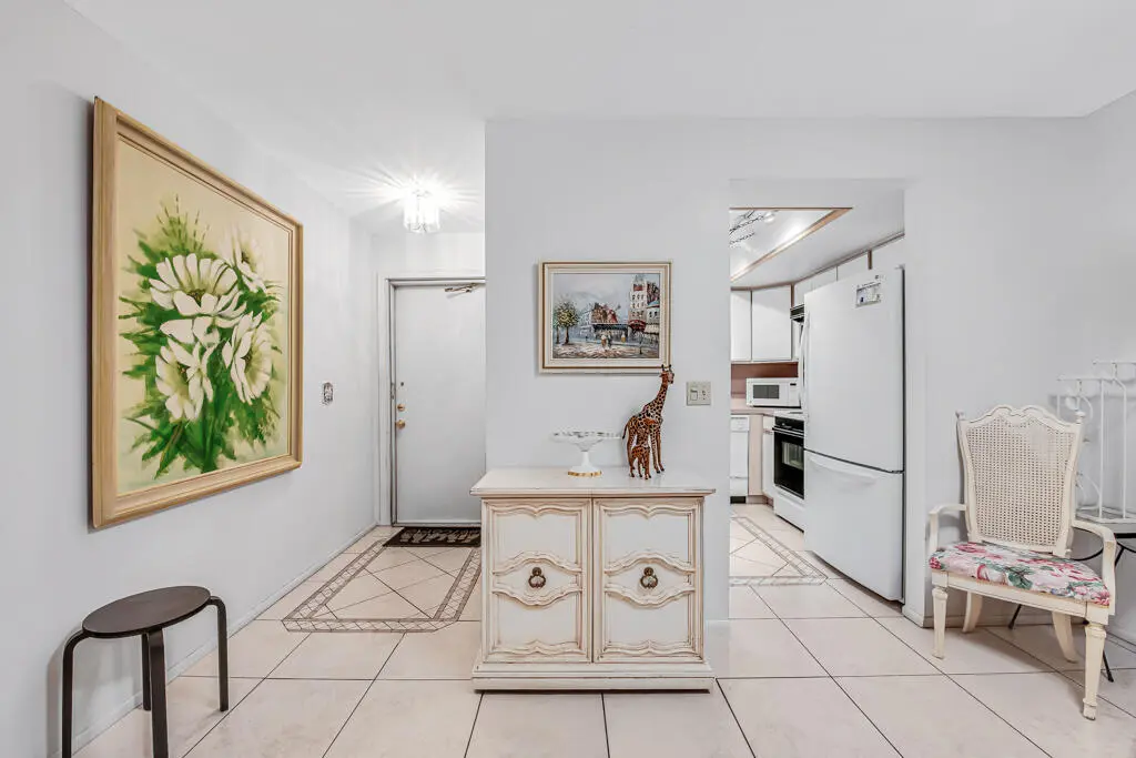 2857 W Ashley Drive A, West Palm Beach, FL – photo 2