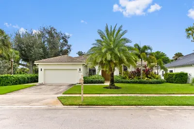 15490 WHISPERING WILLOW Drive, Wellington – Single Family Residence for sale