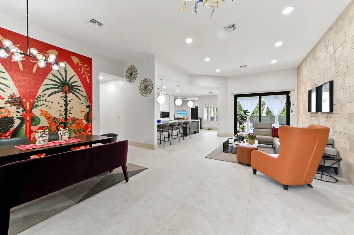 20 dining area 01 at 15490 WHISPERING WILLOW Drive, Wellington
