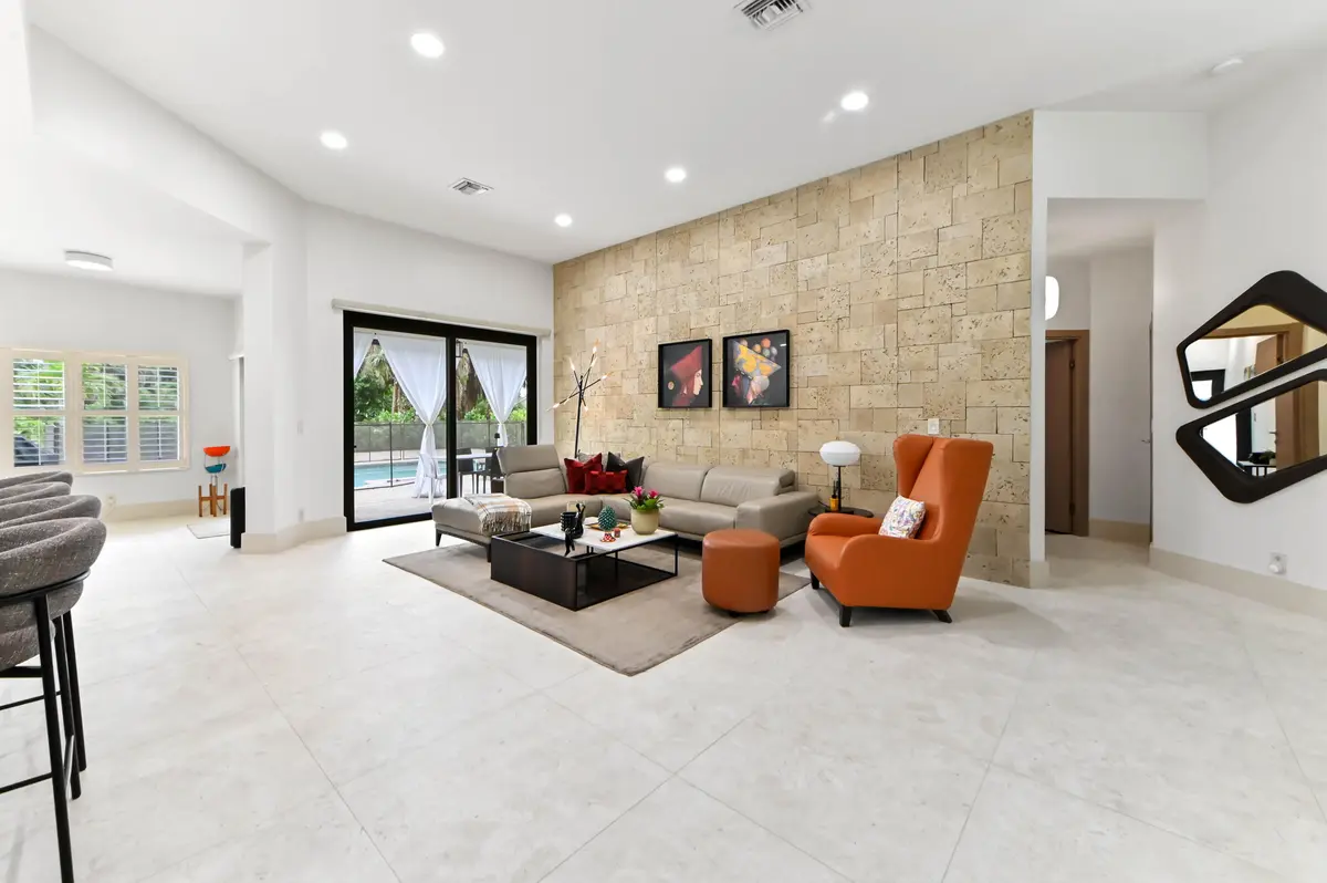 22 living room 01 at 15490 WHISPERING WILLOW Drive, Wellington
