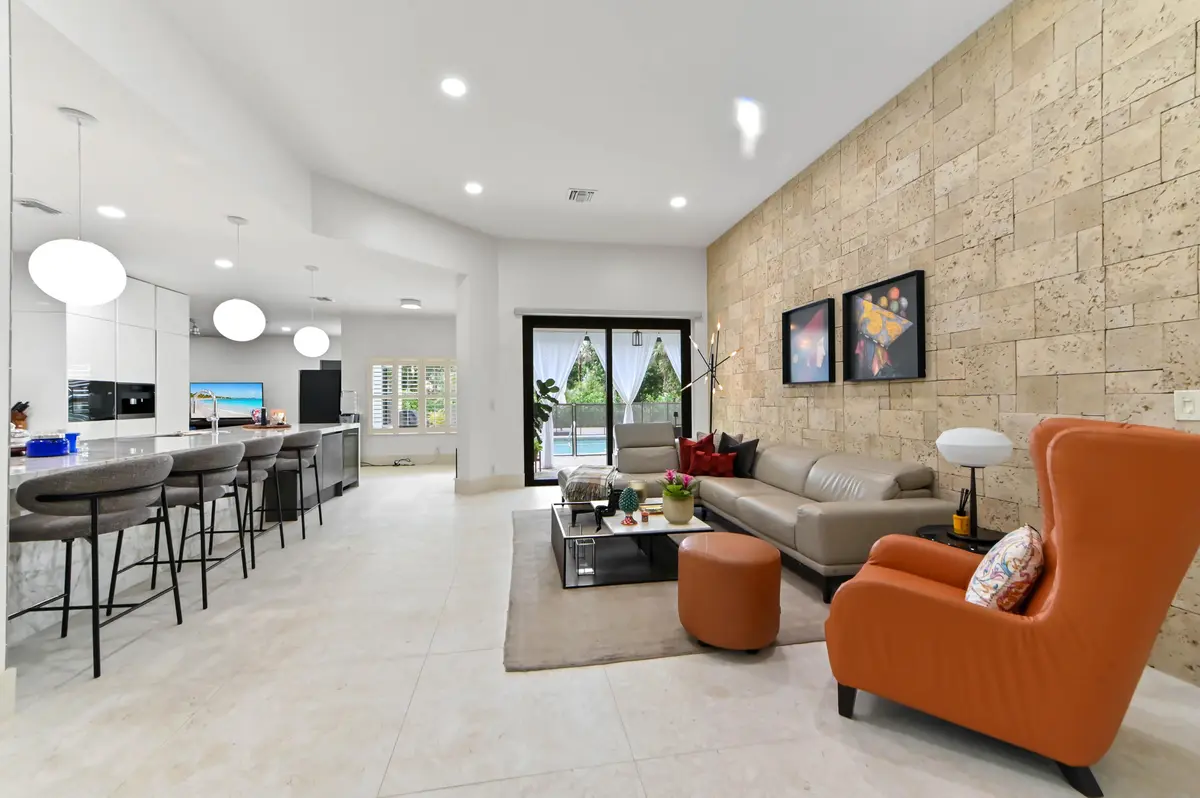 23 living room 02 at 15490 WHISPERING WILLOW Drive, Wellington