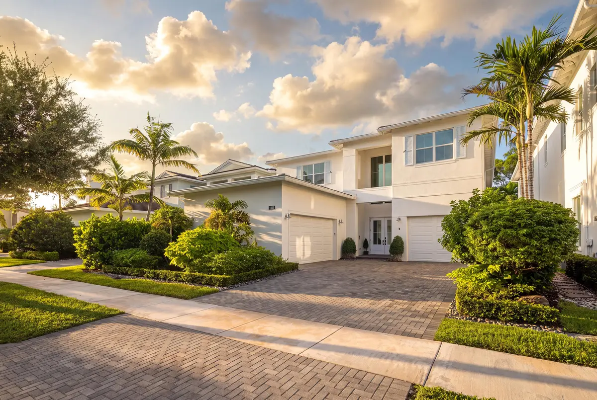 68_et6a9547_golden_hour_sidelight_golden at 1142 FAULKNER Terrace, Palm Beach Gardens