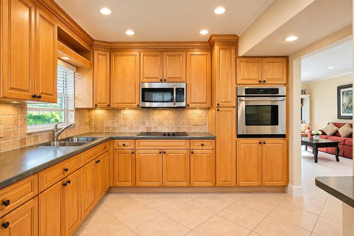 KITCHEN at 20 COLONIAL CLUB Drive 200, Boynton Beach