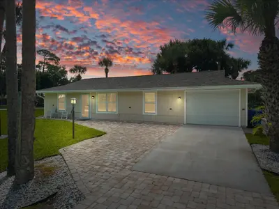 3209 12th Street, Vero Beach – Single Family Residence for sale