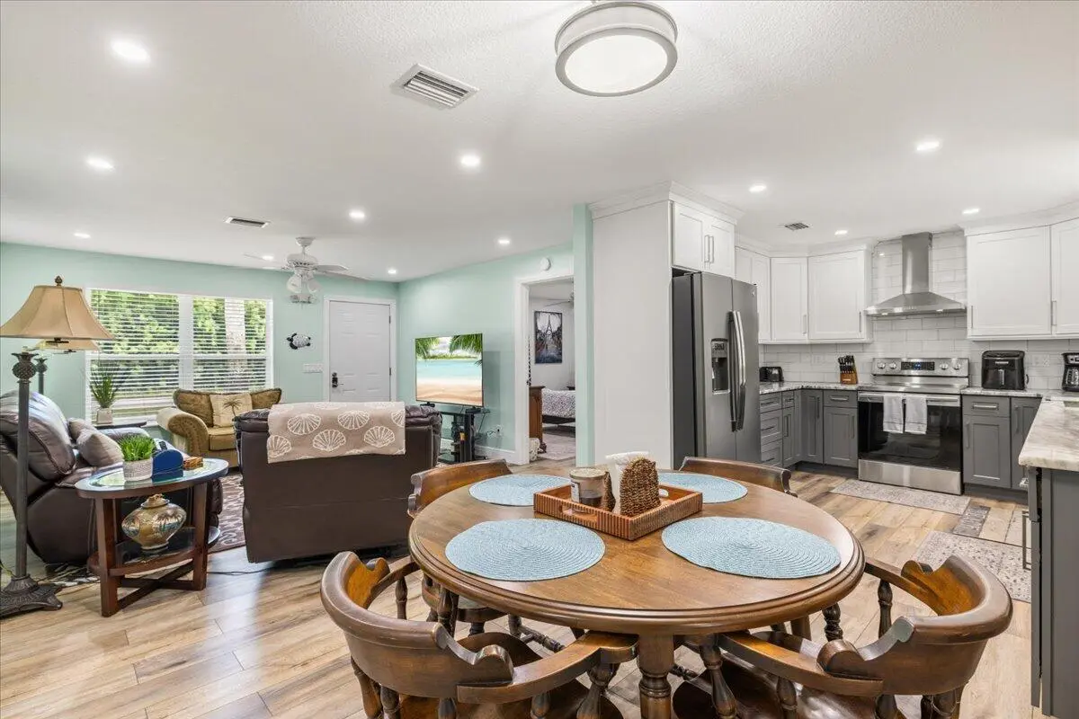 22-0B2A3769 at 3209 12th Street, Vero Beach