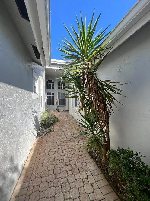 thumbnail (6) at 5190 SABAL GARDENS Lane 6, Boca Raton