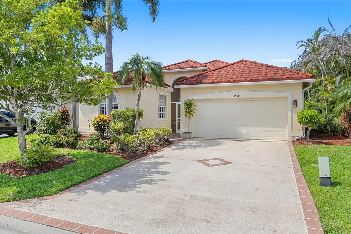 01-shel in-38 at 1629 SE Shelburnie Way, Port St. Lucie