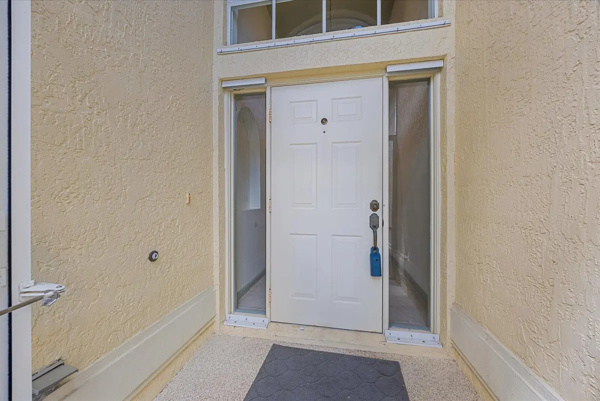 05-shel in-37 at 1629 SE Shelburnie Way, Port St. Lucie